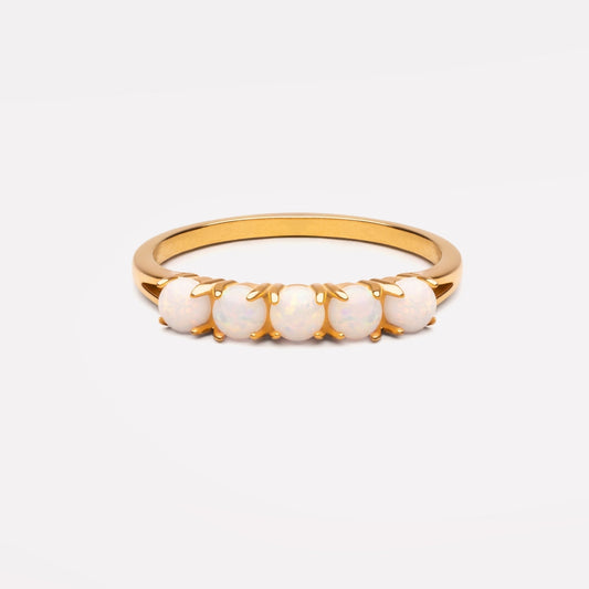 Anillo de banda de ópalo