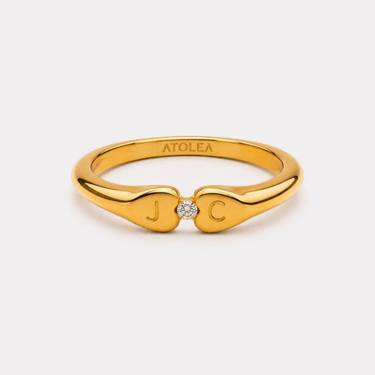 Anillo de cristal con dos iniciales